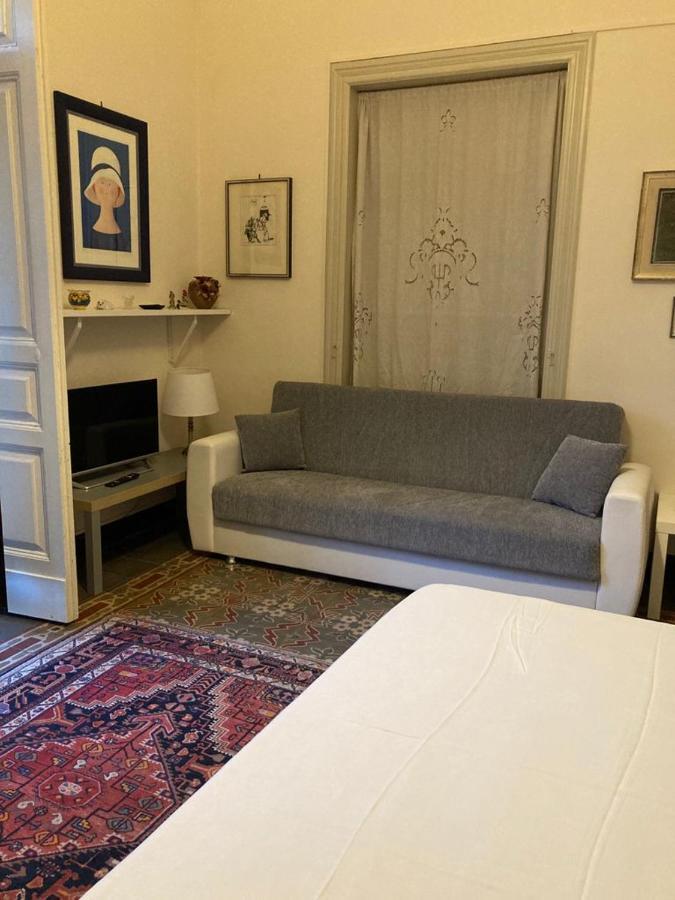 L'Oasi Di Sofia Appartamento Turistico Etnea Cavour Bellini Катания Экстерьер фото